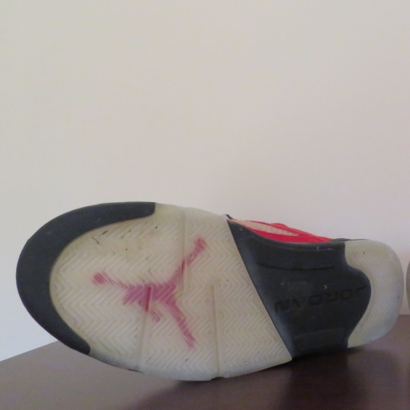 Air Jordan 5 Raging Bull Size 9.5 VNDS - Picture 6 of 7